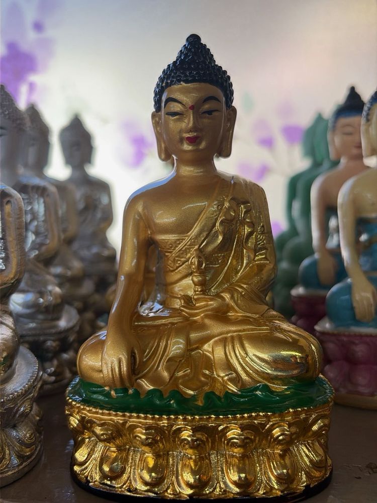 Golden Buddha Statue