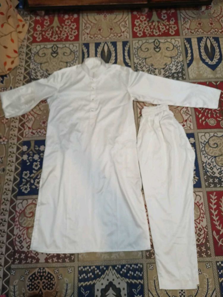 Men's White Kurta Pajama Set