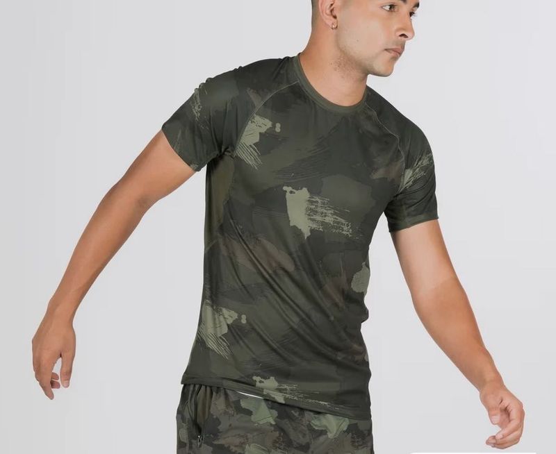 Men's Camouflage T-Shirt