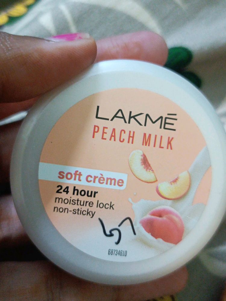 Lakme Moisture