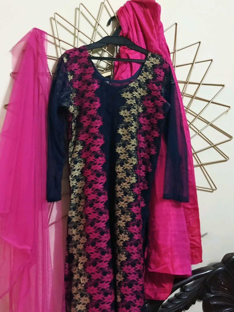 Pink &amp; Navy Floral Salwar Kameez