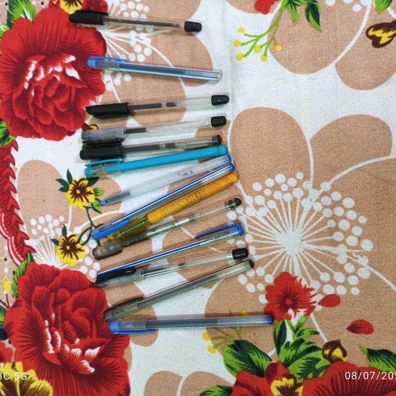 Lot of Ballpoint Pens