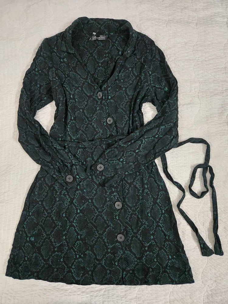 zara Chic Snake Print dress fits S/M