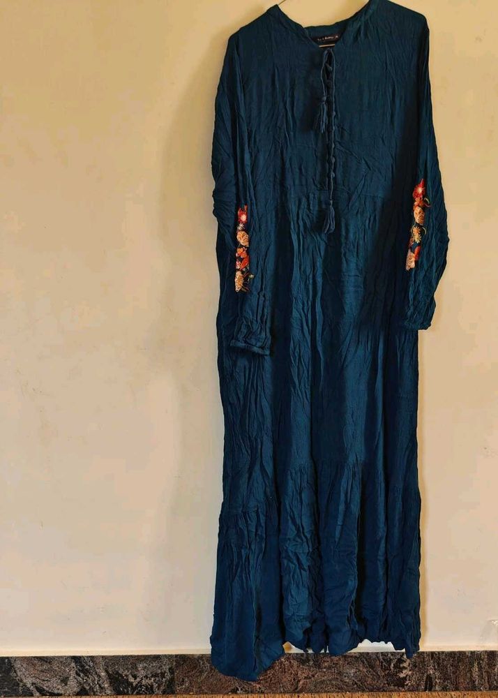 Embroidered Teal Kurta