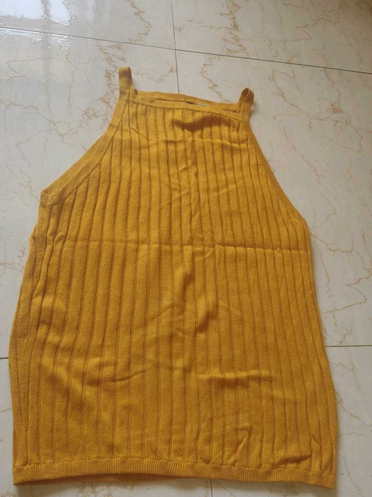 H&amp;M Ribbed Yellow Tank Top