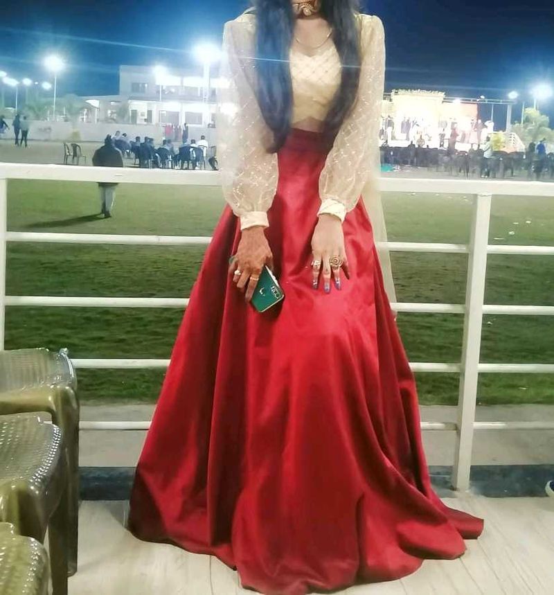 Elegant Maroon Skirt &amp; Top Set With Dupatta