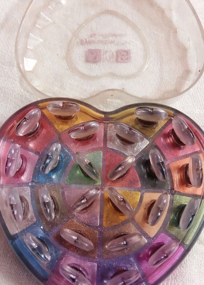 EYESHADOW ADS BRAND SHIMMER PALLATE