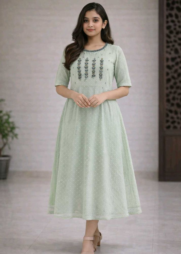 Elegant Mint Green Embroidered Kurta XL - XXL