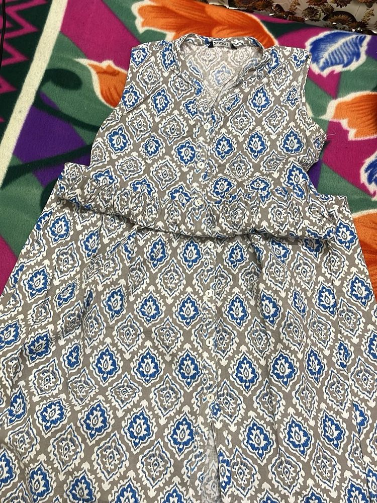 Patterned Sleeveless Dress