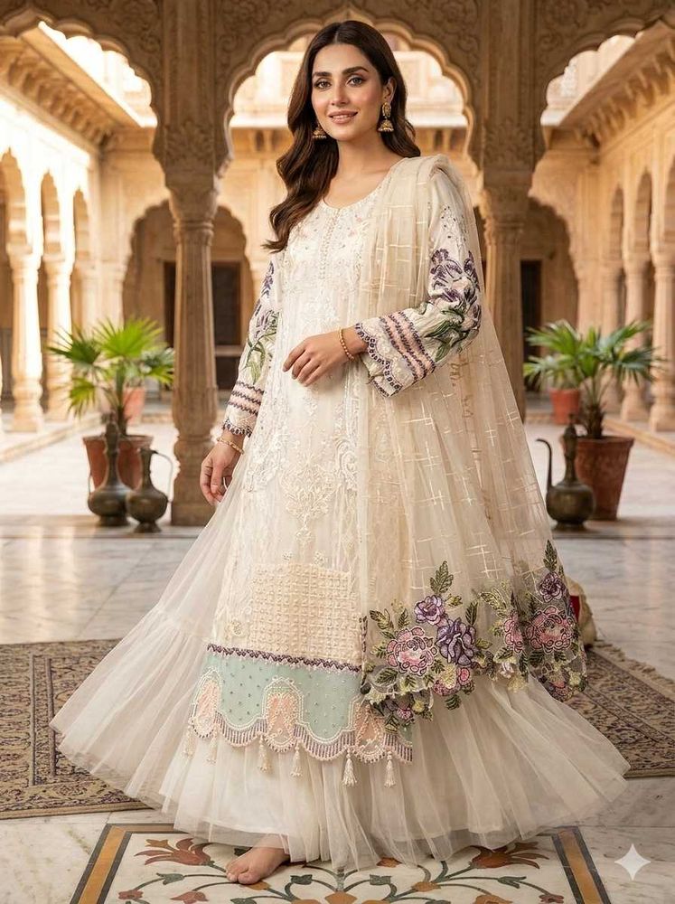 Elegant White Embroidered Kurta Set