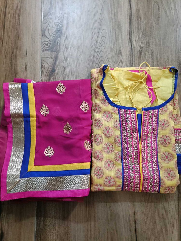 Elegant Salwar Kameez Suit