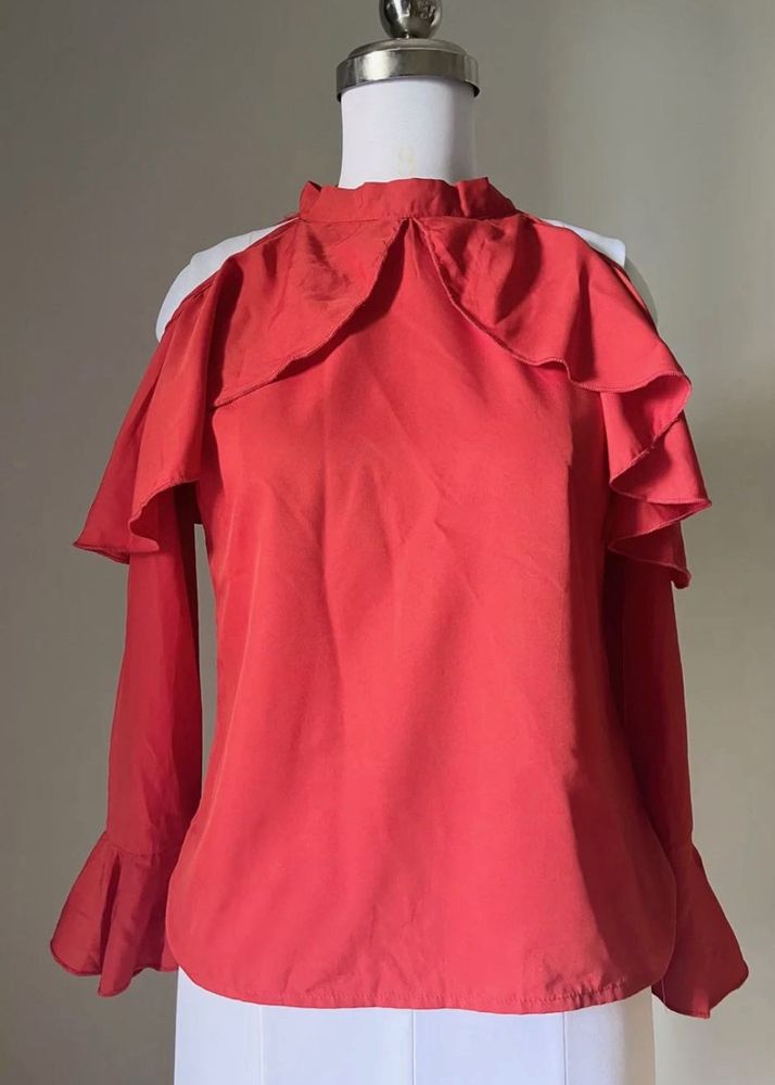 Chic Cold Shoulder Ruffle top