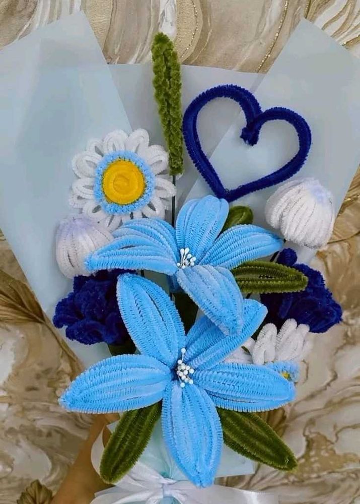 Handmade Pipe Cleaner Flower Bouquet