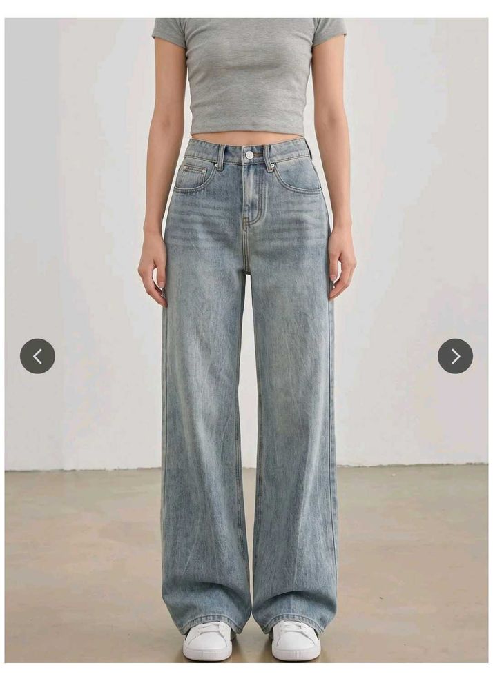 Light Wash Wide Leg Jeans