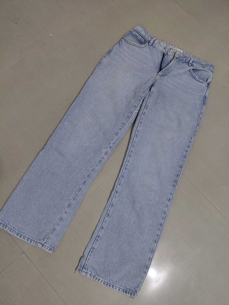 Light Wash Wide Leg Jeans