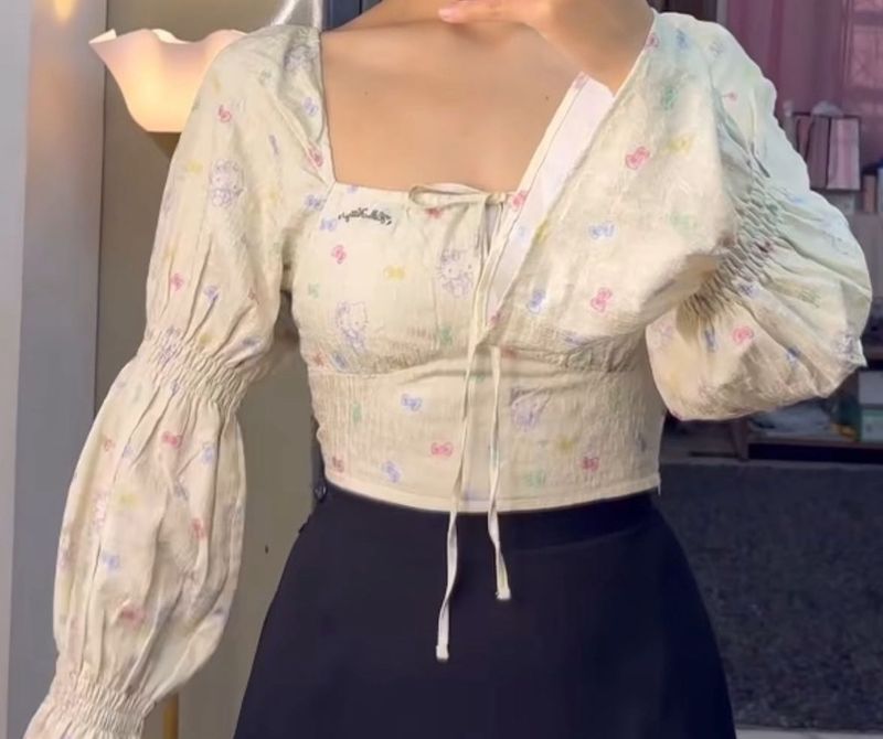 Cute Puff Sleeve Smocked Top