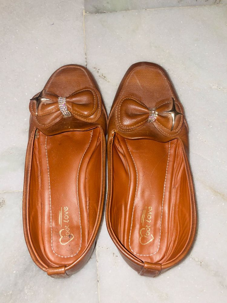 Stylish Brown Bow Detail Loafers