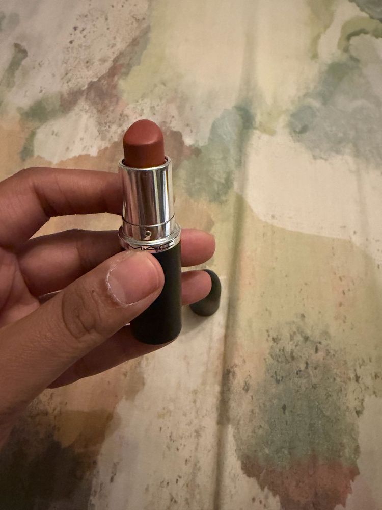 MAC Lipstick - Matte Finish Warm Teddy