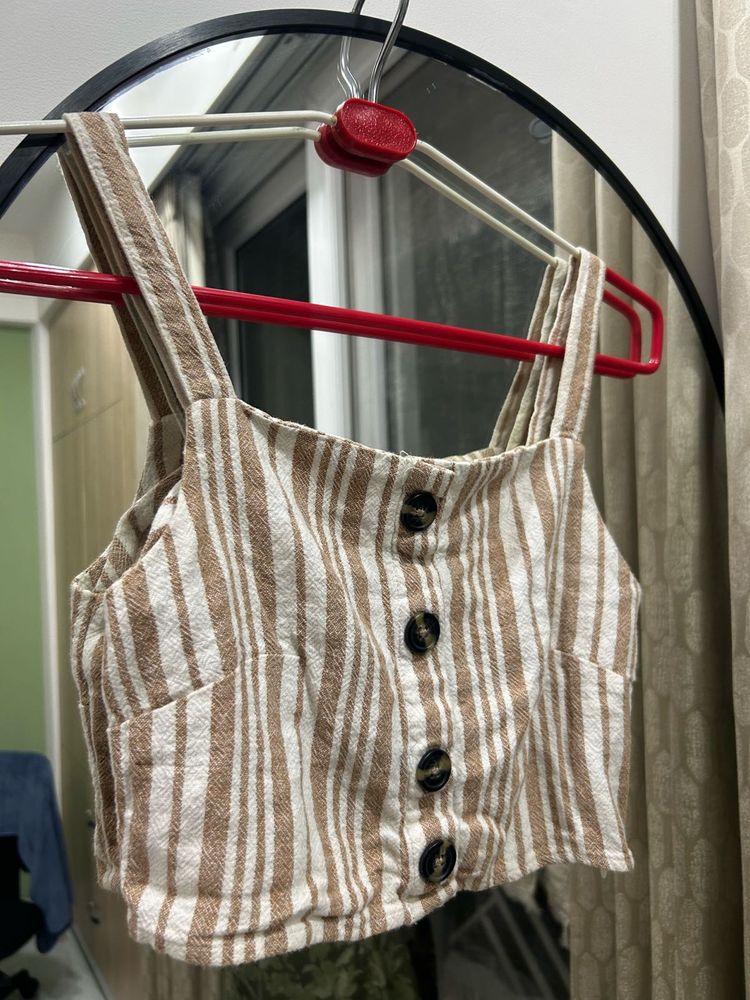 SEEDTEEN Striped Button Crop Top