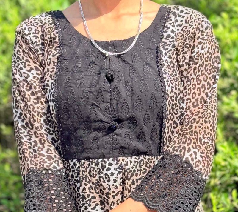 Leopard Print Kurta with Black Lace