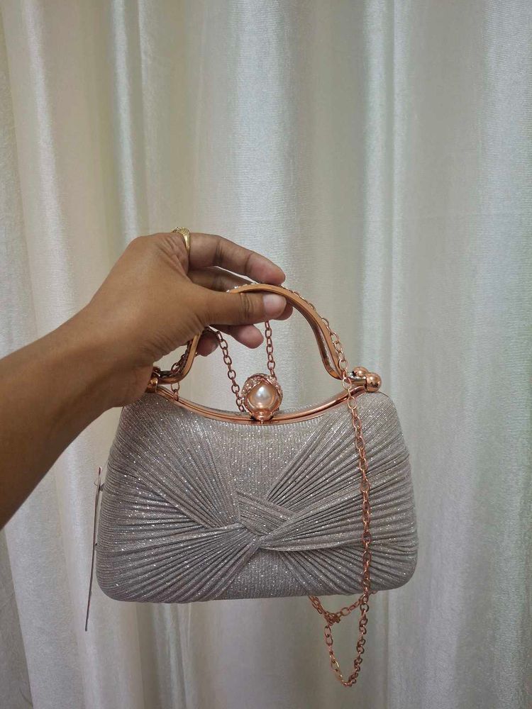 Elegant Sparkly Clutch Bag