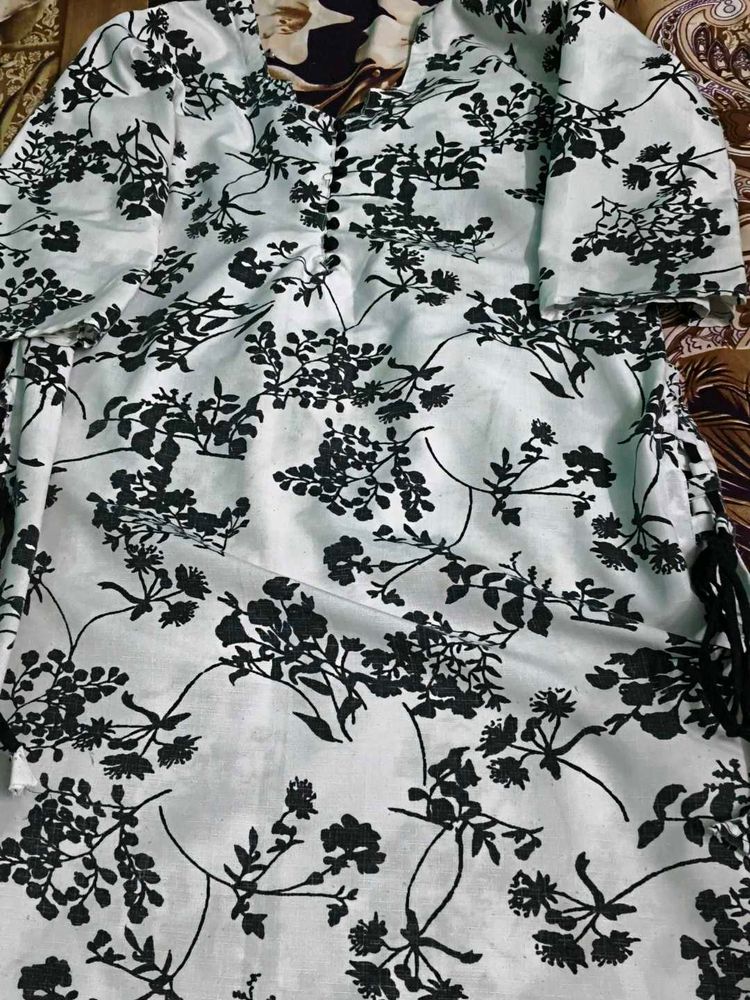 Chic Floral Print Kurta