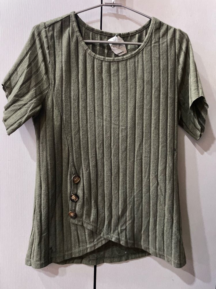 Ribbed Button Accent Top