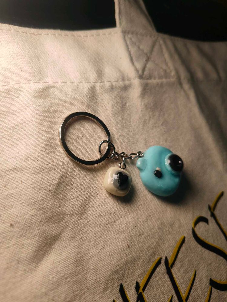 Handmade Camera heart keychain 🩵💙🖤