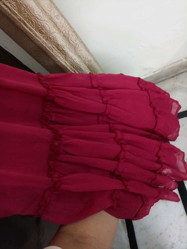 Elegant Ruffled Fuchsia Gown