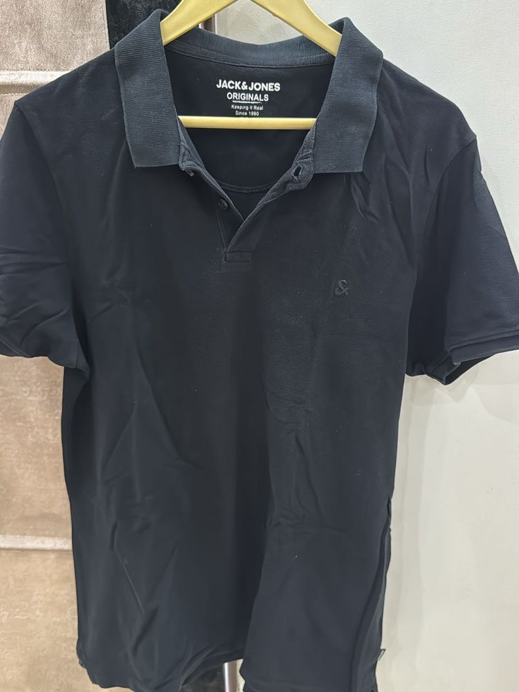 Black John &amp; Jones Tshirt