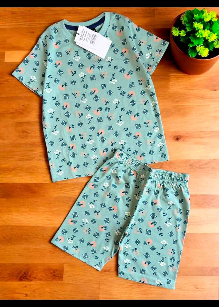 Cute Kids' unisex shorts set