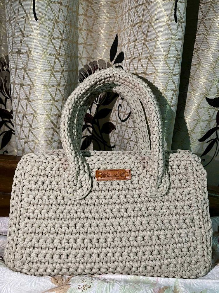 Crochet Hand Bag