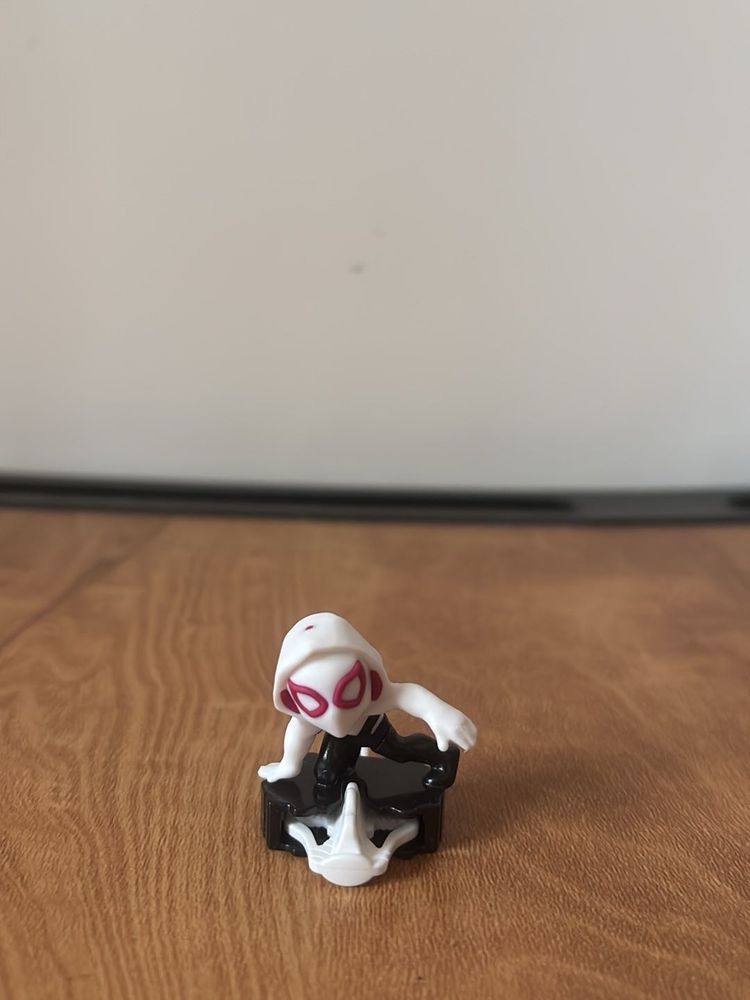 Marvel Spider-Gwen Action Figure Toy