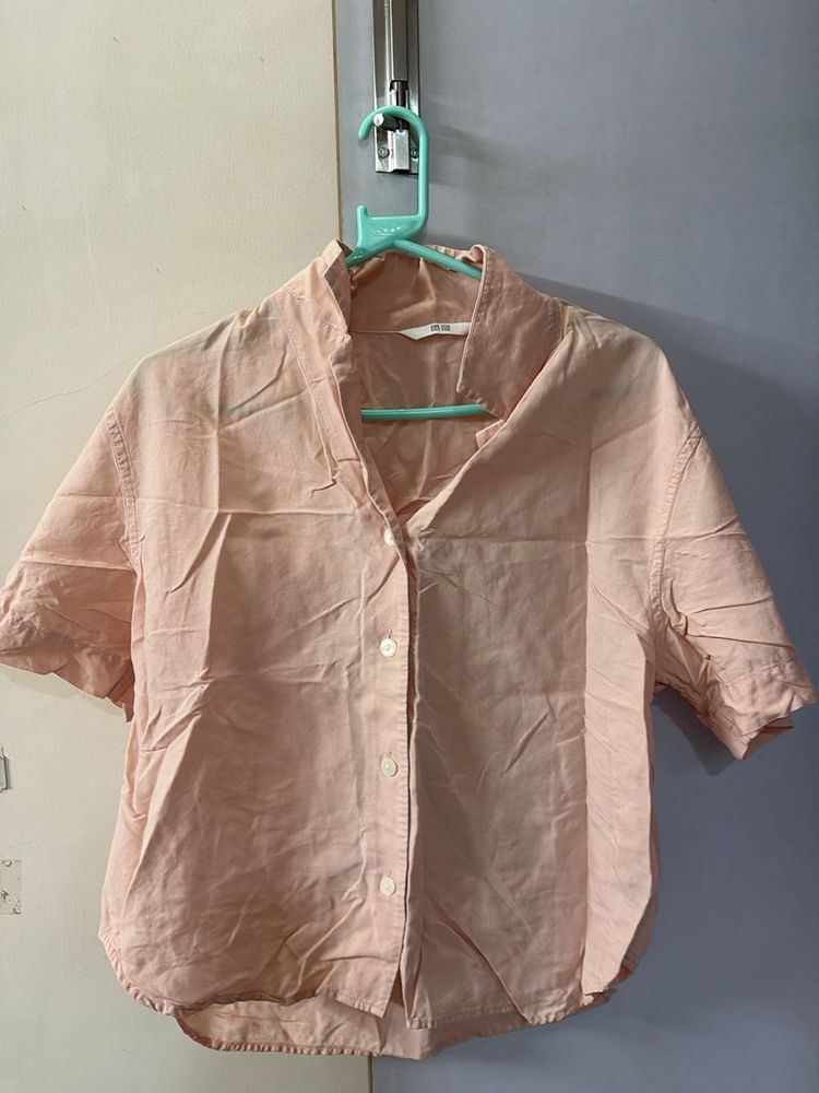 uniqlo top