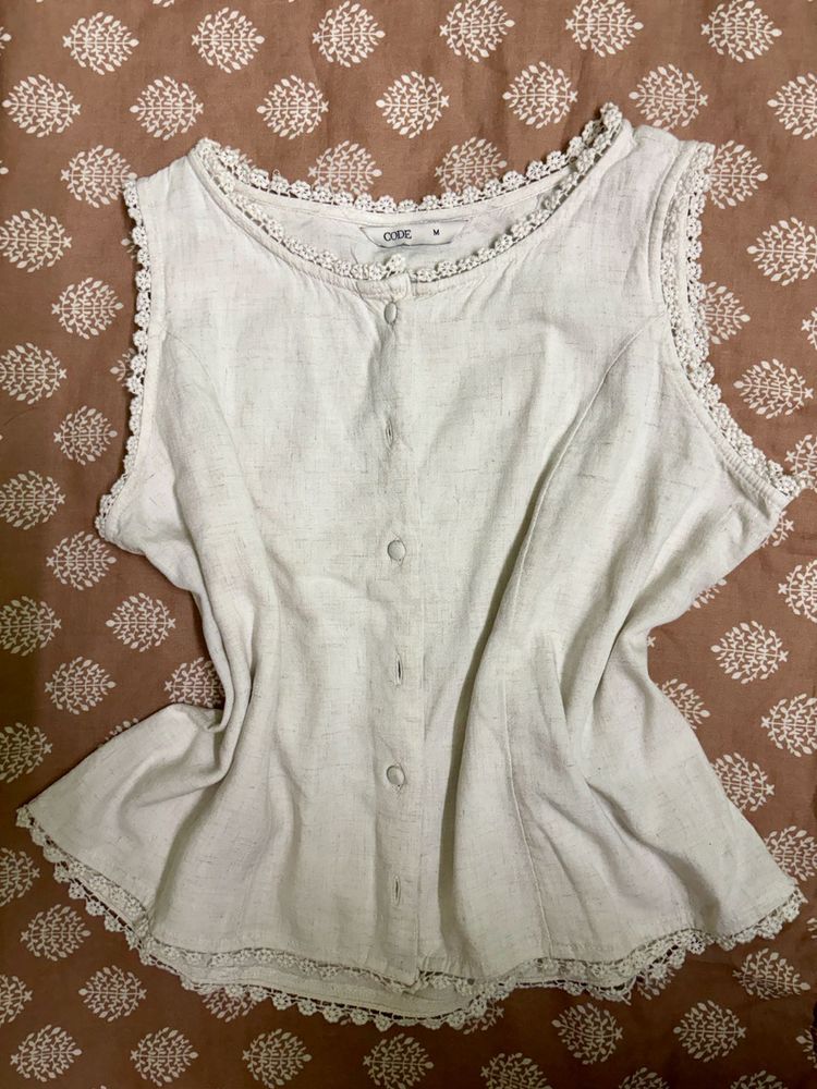 Sleeveless Lace Trim Top
