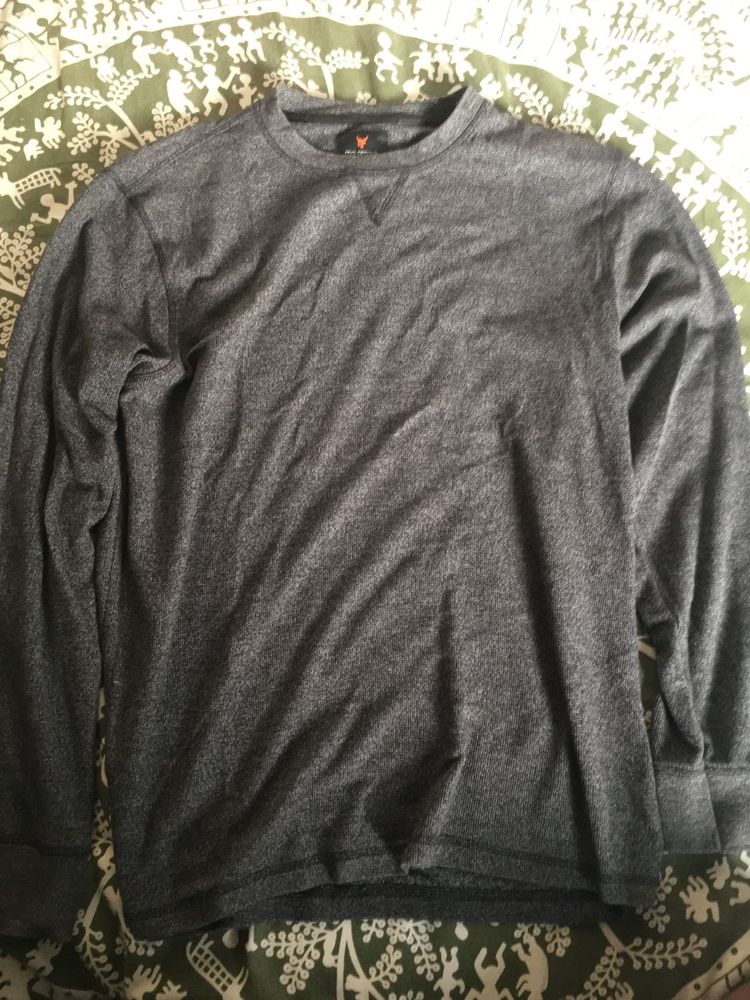 Men's Grey sweatshirt