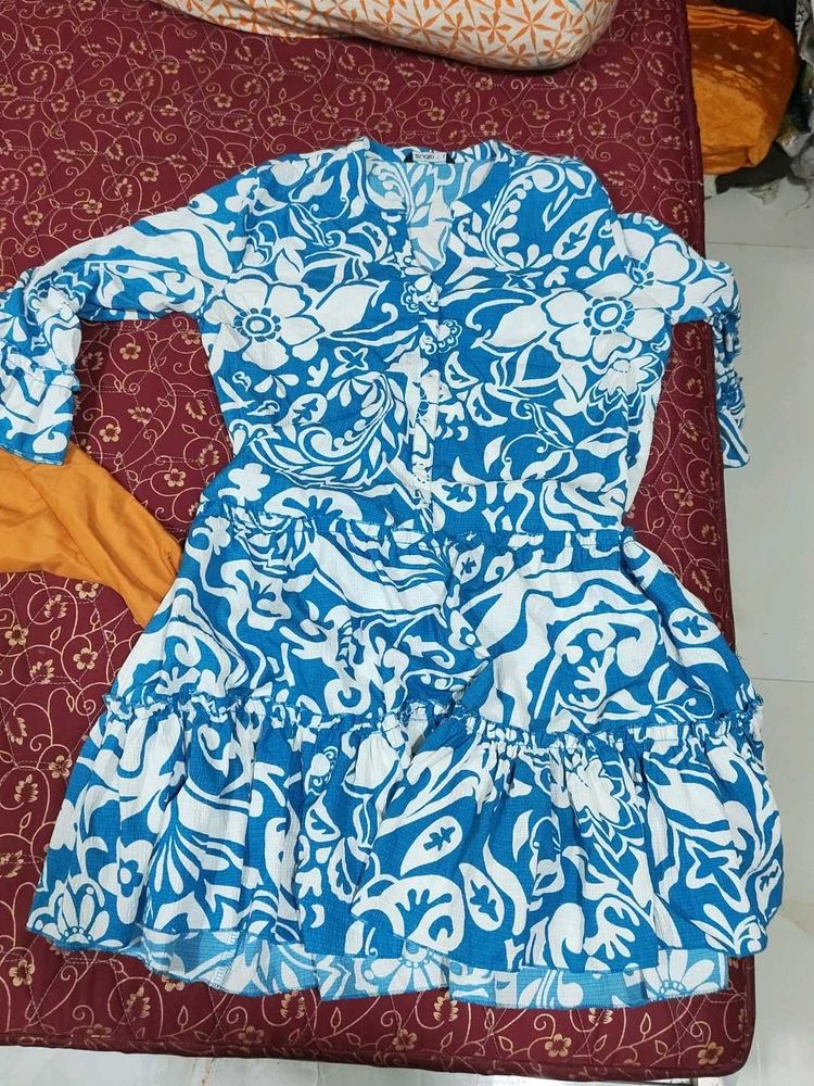 Blue &amp; White Dress with ORANGE TOP FREE