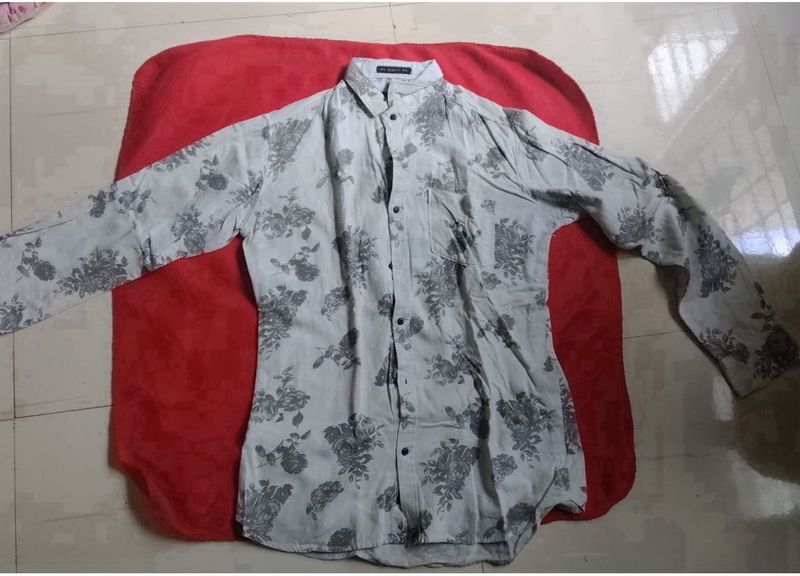 Stylish Men's Floral Print Shirt