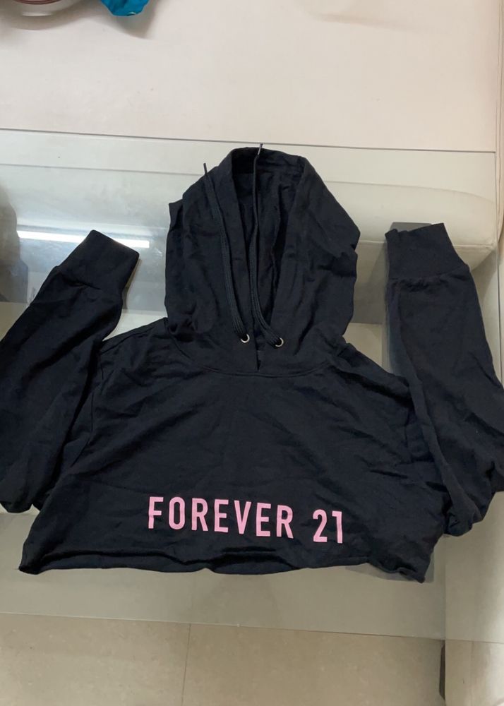 Forever 21 Black Cropped Hoodie