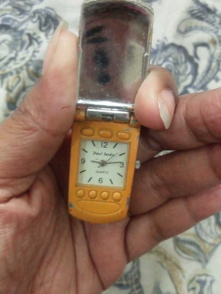 Vintage Flip Phone Style Watch