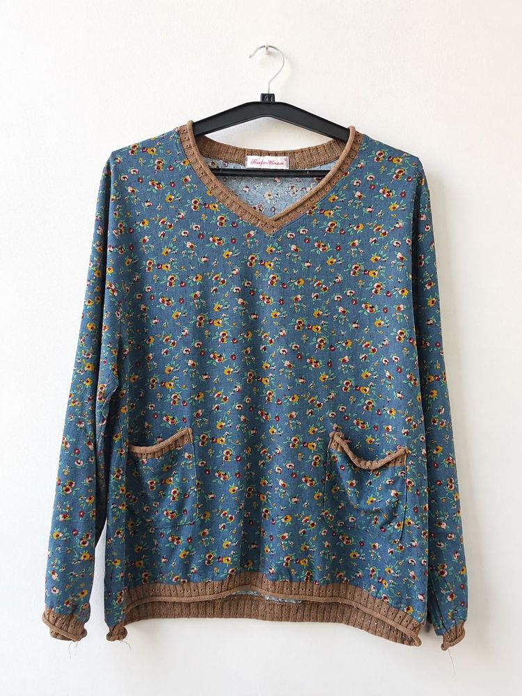 Blue Floral Long Sleeve V-Neck Top