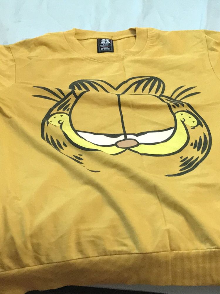 Yellow Garfield Graphic Sweatshirt
