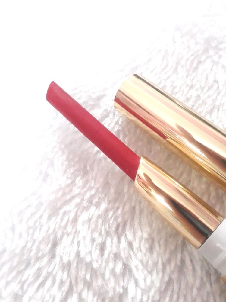 Myglamm ultimate Lipstick Bombshell