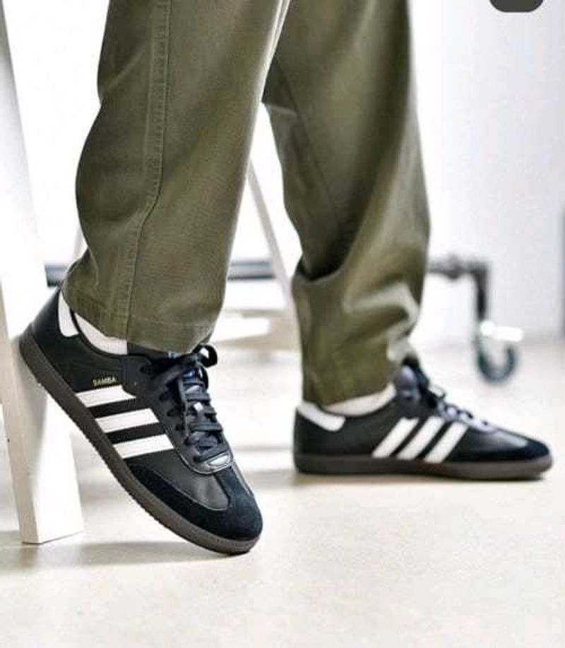 Adidas Samba Classic Sneakers 👟 🔥