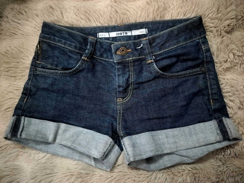 Y2k mini shorts