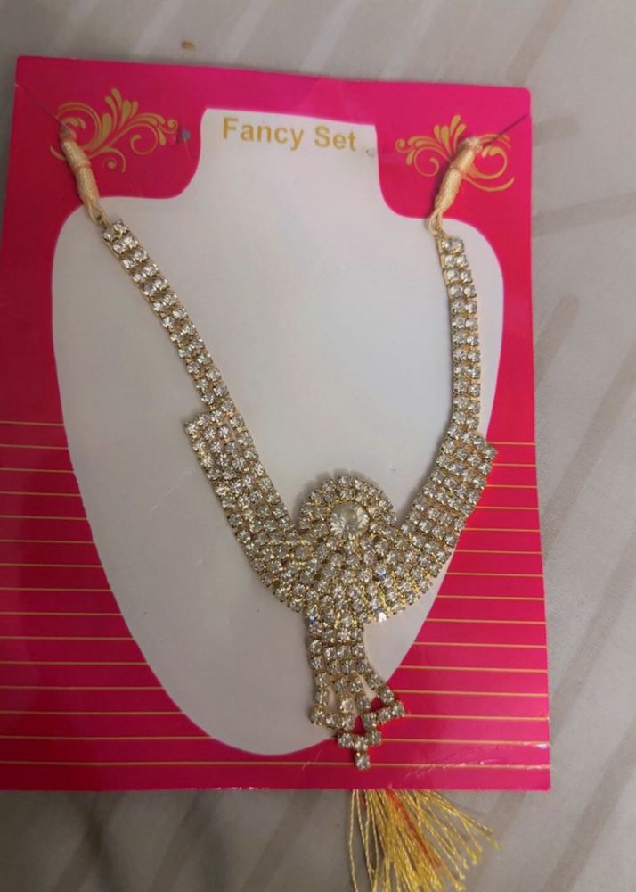 Elegant Rhinestone Necklace Set