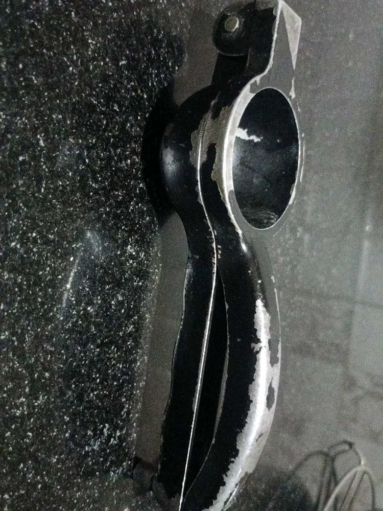 Vintage lemon Press Tool