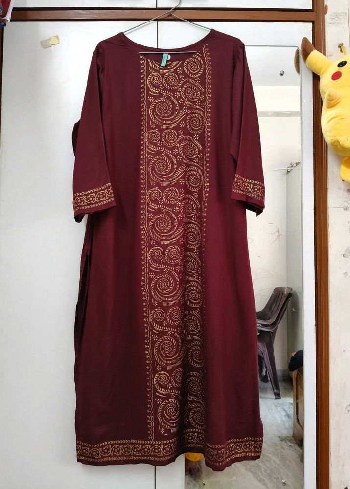 janasya maroon foil print Kurta