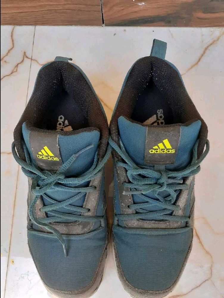 Adidas mens damaged shoes