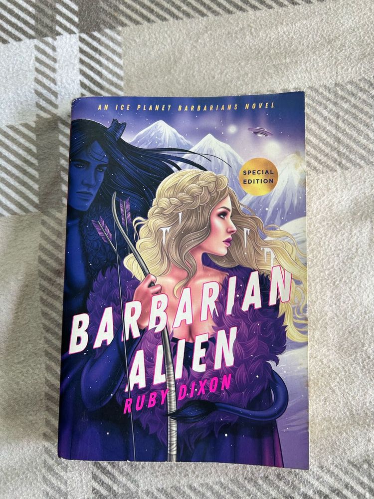 Barbarian Alien (Special Edition) - Ruby Dixon
